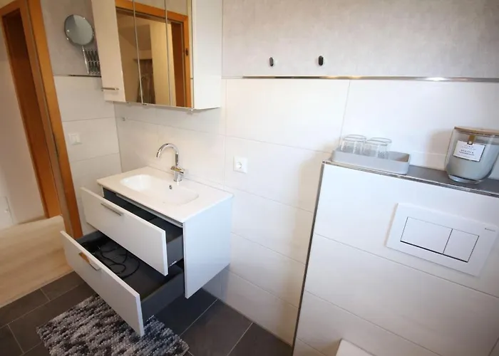 Rennsteigblick Appartement *